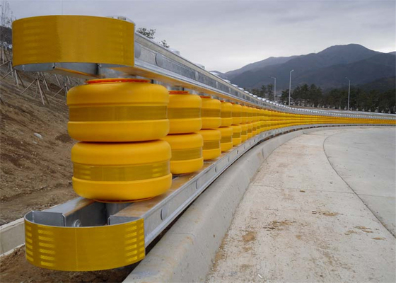Highway Rotating Anti Collision Barrier For Dangerous Road Sections