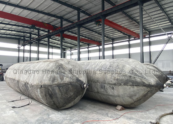 Kwaliteit Marine rubber airbag met antistatische ontladingsklep voor ontvlambare ladingruimten, 0,8-3 M diameter en 4-25 M lengte fabriek