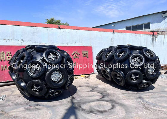 Kwaliteit Aangepaste maat ISO17357-conforme pneumatische rubberen fender met 50 kPa & 80 kPa druk voor maritieme toepassingen fabriek