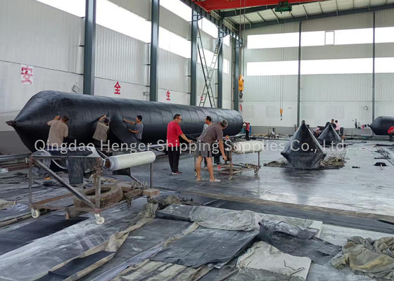 Kwaliteit Zware opblaasbare luchtzakken voor het opheffen van rubberen boten met drukbestendigheid fabriek