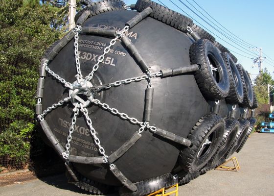 Kwaliteit 0.7*1.5~1.0*1.5 het rubber Melkachtige Witte Schip Gray Durable Marine Fenders van STS STD 50KP fabriek