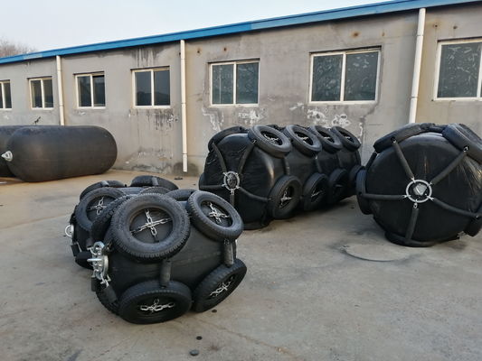 Kwaliteit De Bufferbescherming van Anchorage tegen Botsingsschuim Gevuld Stootkussen 2.0*3.5~2.5*4.0 fabriek