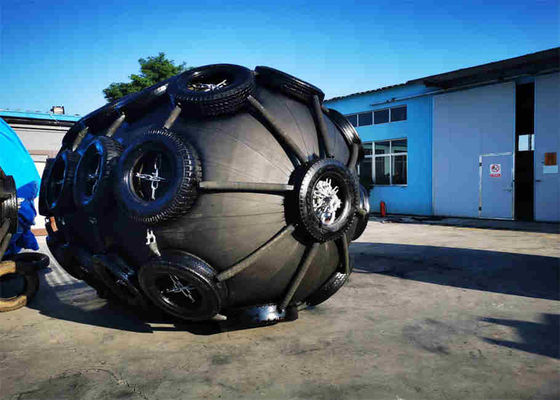 Kwaliteit Marine Equipment Pneumatic Rubber Yokohama-het Drijvende Type van Stootkussensysteem fabriek