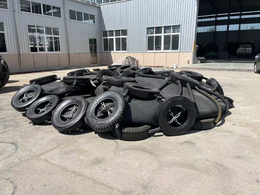 Kwaliteit 3300x6500 Yokohama-type fender 50kpa voor scheepsoperatie fabriek