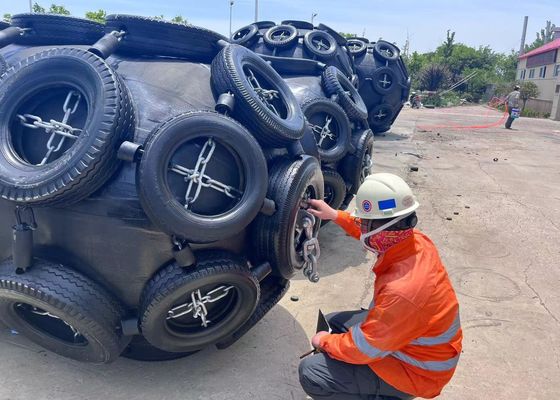 Kwaliteit Boot of Scheepsfender Pneumatische Rubber Yokohama Type Fender fabriek