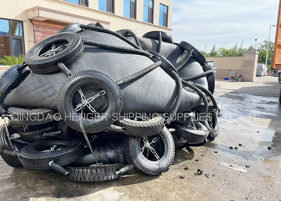 Kwaliteit Gepersonaliseerde marine pneumatische rubberfenders met CCS ABS BV LR KR certificaten fabriek