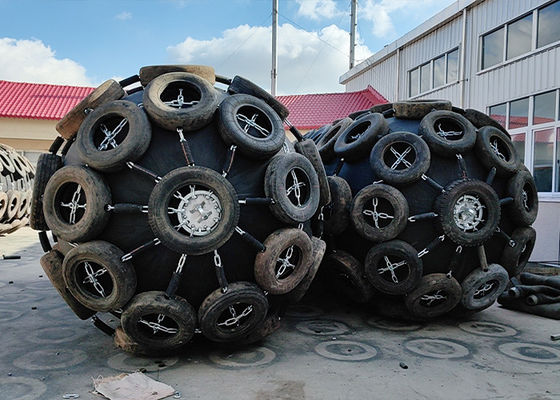 Kwaliteit Schip tot schip 50kpa / 80kpa Drijvend / Pneumatisch / Yokohama Rubber fabriek