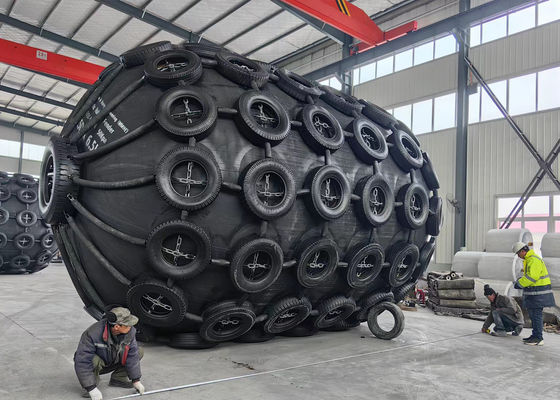 Kwaliteit ISO17357-2014 Standaard Yokohama-type pneumatische drijvende rubberfender fabriek