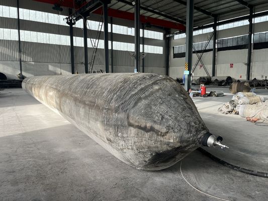 Kwaliteit Soepele en veilige lancering van schepen met marine airbags met nylon rubber binnenmateriaal, lengte 5m-24m fabriek