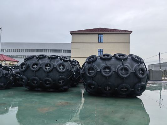 Kwaliteit Duurzame opblaasbare cilinder Yokohama fender / pneumatische rubber fenders fabriek