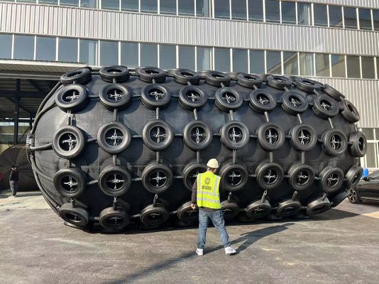 Kwaliteit Waterfront Protection Pneumatic Fenders voor schepen, Diameter 0,5m-4,5m fabriek