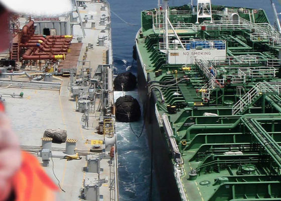 Kwaliteit Aangepast Pneumatisch Rubberstootkussen die Rubber Mariene Bootstootkussens drijven fabriek