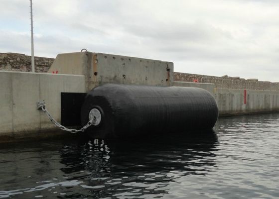 Kwaliteit Natual Rubber Materieel Schuim Gevuld Stootkussen EVA Float For Tuna Boats fabriek