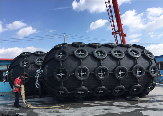 Kwaliteit Henger BV gecertificeerde pneumatische rubber fender voor maritiem gebruik met maatwerk snijwerk en verbeterde duurzaamheid fabriek
