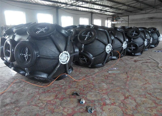 Kwaliteit Samengeperste Lucht Antibotsings Pneumatisch Rubberstootkussen voor Schepen of Dokken fabriek