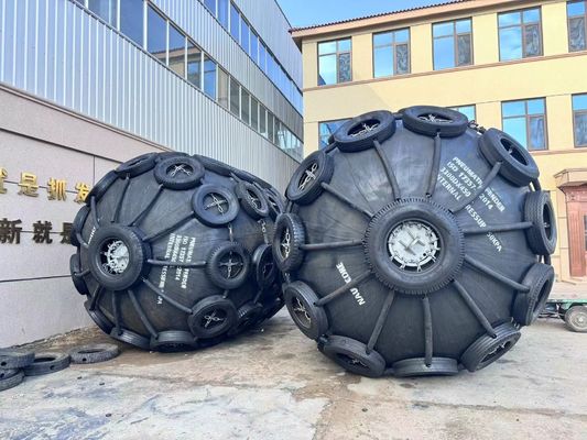 Kwaliteit Anti-aging explosiebestendige pneumatische rubber fender 50Kpa 80Kpa fabriek