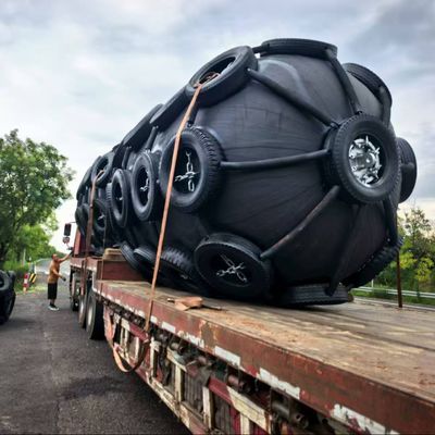 Kwaliteit Duurzame Rubberen Pneumatische Fender Marine Dok Beschermingssysteem Geschikt voor Schepen, Binnenschepen en Havens Impact Absorptie fabriek