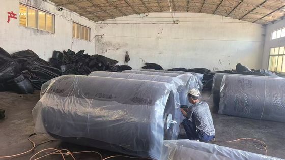 Kwaliteit Op maat gemaakte EVA-schuimgevulde fender voor haven- en offshore-gebruik fabriek