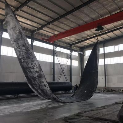 Kwaliteit China's geinnoveerde luchtzakken van rubber: veelzijdige oplossingen voor efficiëntie in de maritieme en zware industrie fabriek