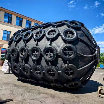 Kwaliteit Witte pneumatische rubberfender met CCS BV-certificering voor maritieme activiteiten fabriek