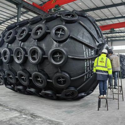 Kwaliteit Pneumatische rubberen fender voor Sts/Std toepassingen CCS/BV/Lr/Dnv goedgekeurd fabriek