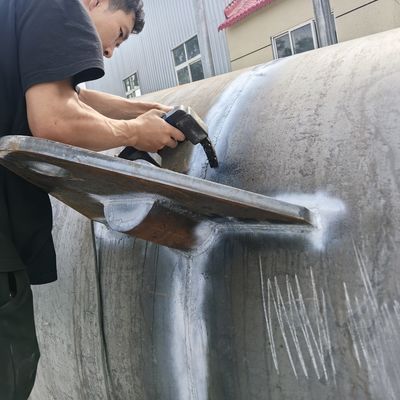 Kwaliteit Floating mooring boeien van staal met grote diameter voor offshore toepassingen op zee fabriek