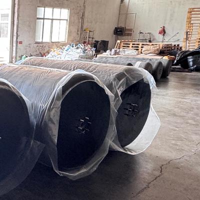 Kwaliteit High Elasticity Anti-Leakage Aging Resistance Foam Filled Fender EVA Solid Fender Customized for Marine Applications fabriek