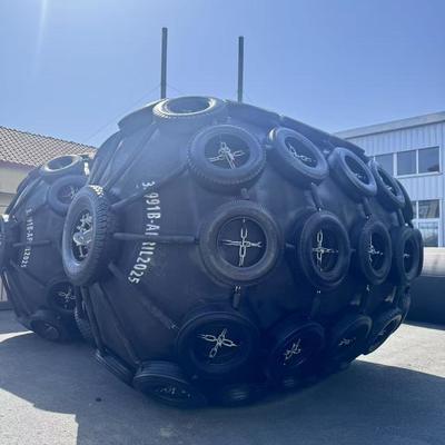 Kwaliteit Gepersonaliseerde pneumatische rubberfender met ISO17357-naleving en 50kpa & 80kpa drukopties fabriek
