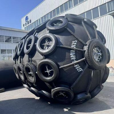 Kwaliteit CCS/BV/LR/DNV Certified High-Quality Black Pneumatic Rubber Fender – Ideal for STS/STD Marine Operations fabriek