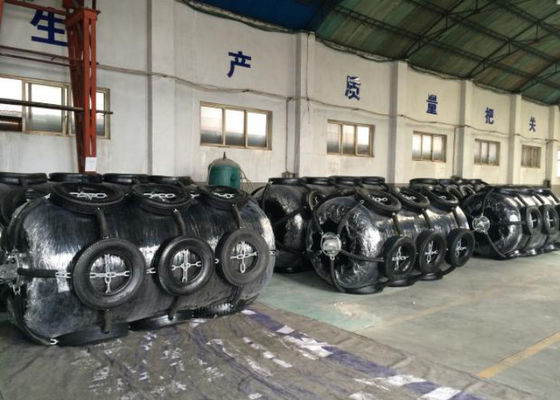 Kwaliteit Schuim Gevuld Marien Doughnutstootkussen met Goede Antibotsingsprestaties Gemakkelijke Installatie fabriek