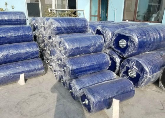Kwaliteit High Density Foam Core Foam Filled Fender with High Energy Absorption Capacity and Positive Buoyancy for Marine Protection fabriek