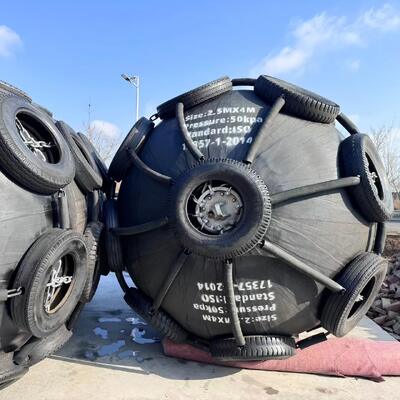 Kwaliteit 4.8x12m 50kpa / 80kpa Pneumatic Fenders For Ships fabriek