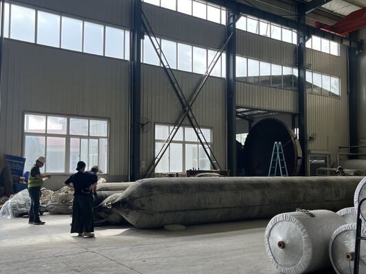Kwaliteit Marine Rubber Airbag with Stainless Steel Mounting Hardware for Corrosion Free Installation fabriek