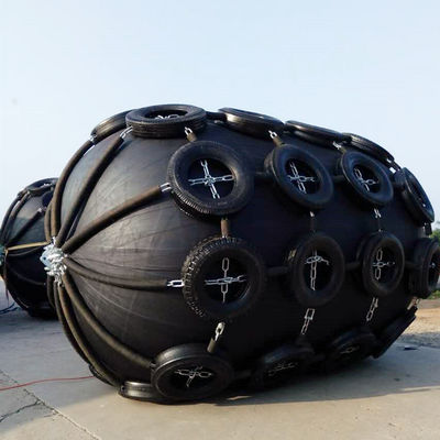 Kwaliteit Natuurrubber die Opblaasbare Marine Fender D2.5x3.5m drijven fabriek