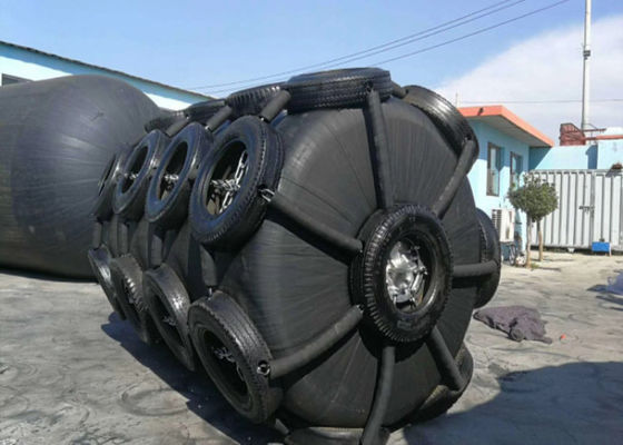 Kwaliteit Low Maintenance Required UV Resistant And Corrosion Resistant Foam Filled Fender with High Energy Absorption Capacity for Marine Floating Fender fabriek