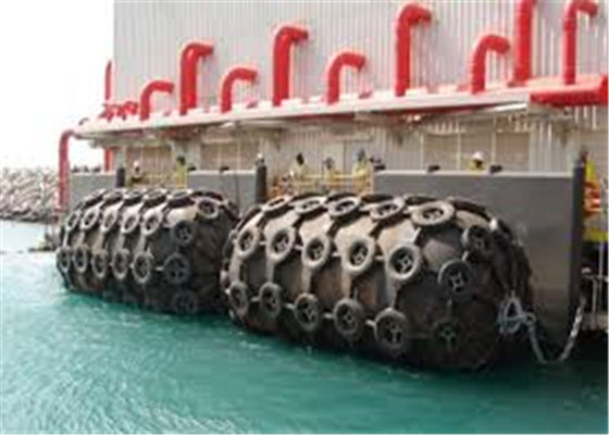 Kwaliteit 1700X3000MM het Pneumatische Rubberstootkussen van de Kettingsband 80Kpa fabriek