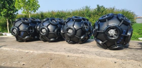 Kwaliteit CCS 3.3m Diameter50kpa STD Pneumatisch Rubberstootkussen 24 Maanden Garantie fabriek