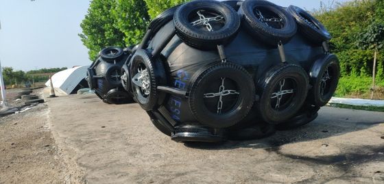 Kwaliteit 3.3m*6.5m STD Schip Pneumatische Marine Fender Usd For Protection fabriek