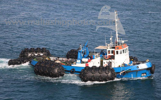 Kwaliteit 50KPA grootted2.5*l4 Marine Pneumatic Rubber Fender Inflatable Drijvende Boot fabriek