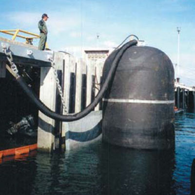 Kwaliteit Zwarte Onderwater Onderzeese Hydro Pneumatische Marine Rubber Fenders 50Kpa fabriek