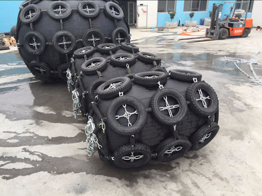 Kwaliteit Pneumatisch Drijvend Marine Bumper Yokohama Boat Submarine-Stootkussen fabriek