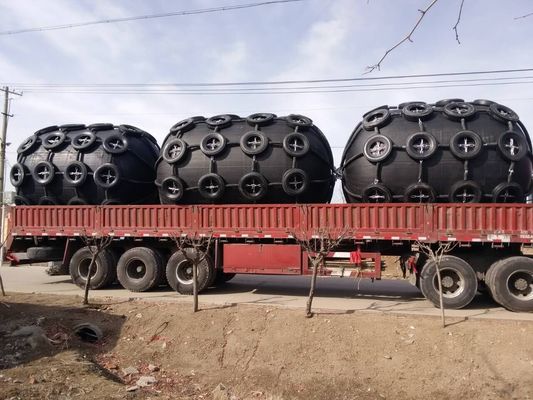 Kwaliteit Van het het Stootkussenschip van CCS de Pneumatische Rubber van het de Bootdok Stootkussens Dockmarine fabriek