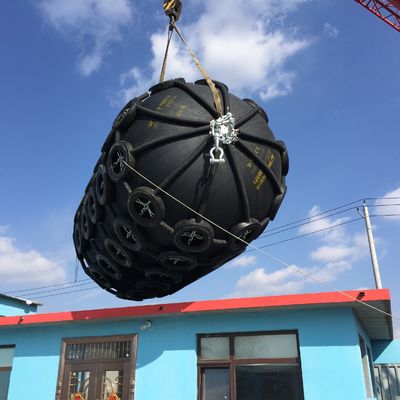 Kwaliteit Geribbelde de Hoekbumpers van Yokohama Marine Rubber Fender Marine Dock fabriek