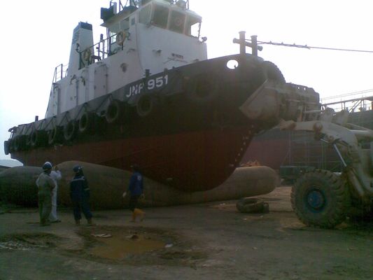 Kwaliteit 250T/M het Luchtkussen van Marine Salvage Airbags Ship Launching en het Opheffen fabriek