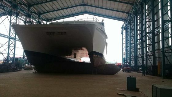 Kwaliteit 250T/M het Luchtkussen van Marine Salvage Airbags Ship Launching en het Opheffen fabriek