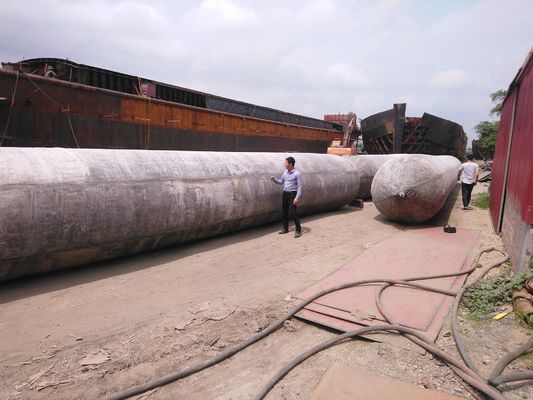 Kwaliteit ISO 14409:2011 gecertificeerde scheepslanceringsairbags met een diameter van 1800 mm en een levensduur van 6 tot 10 jaar voor maritieme toepassingen fabriek