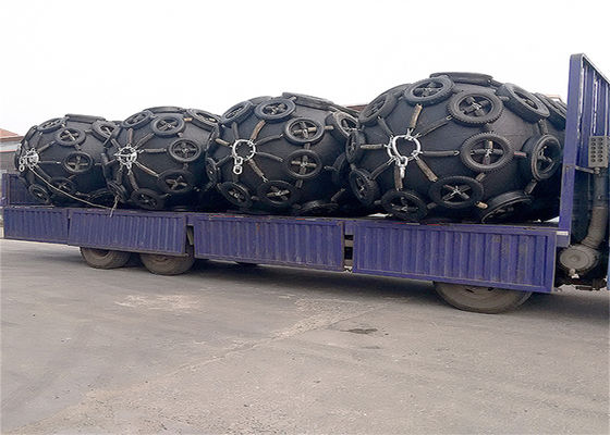 Kwaliteit ISO 17357 50KPA/80KPA Pneumatische Marine Fender Floating Fender Yokohama fabriek