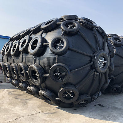 Kwaliteit Rubbermarine fenders 50/80Kpa Rubber de Bootstootkussen van STS D3.3m*L6.5 fabriek