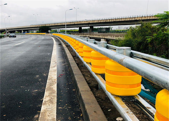 Kwaliteit Veilige Verkeerbarrière EVA Material Safety Roller Barrier fabriek