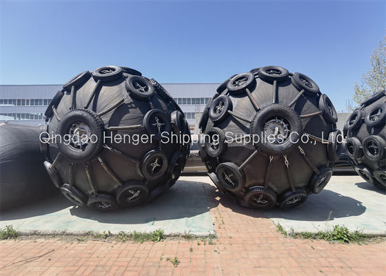 Kwaliteit ISO 17357 Compliant Natural Rubber Pneumatic Rubber Fender with 50Kpa/80kpa Working Pressure for Marine Protection fabriek